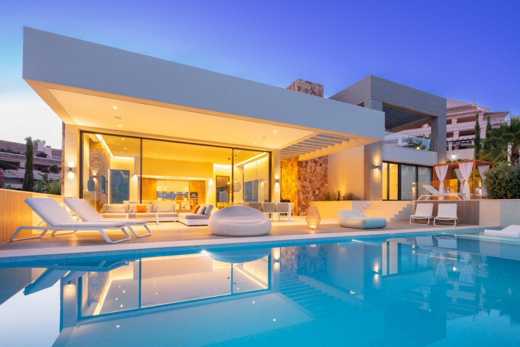 Luxury Modern Villa for sale Nueva Andalucia (24)